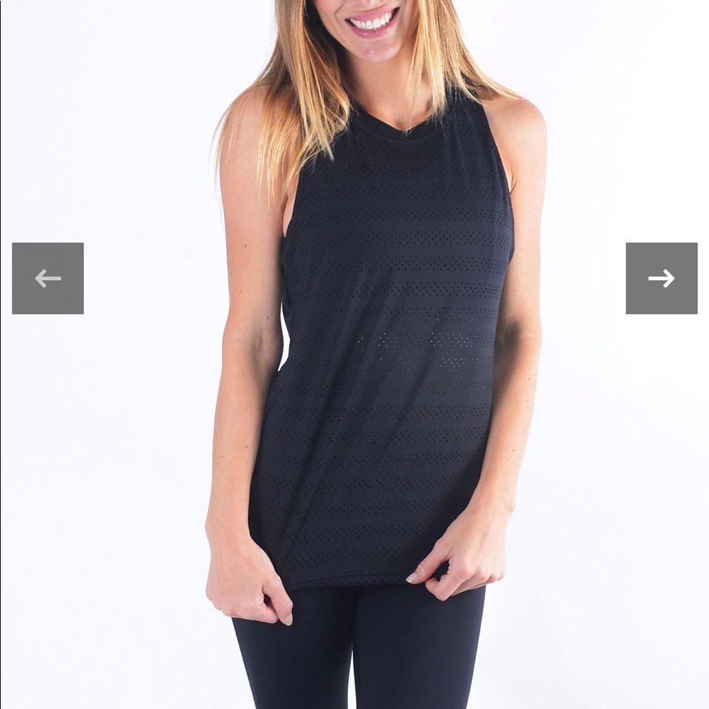 Black Zyia Chill Tank, Size M | Excellent condition!